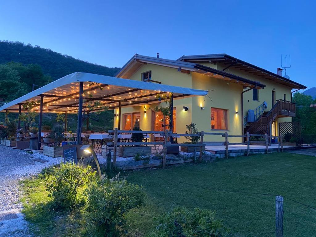 Agriturismo La Soglia Del Parco Ranica Kültér fotó